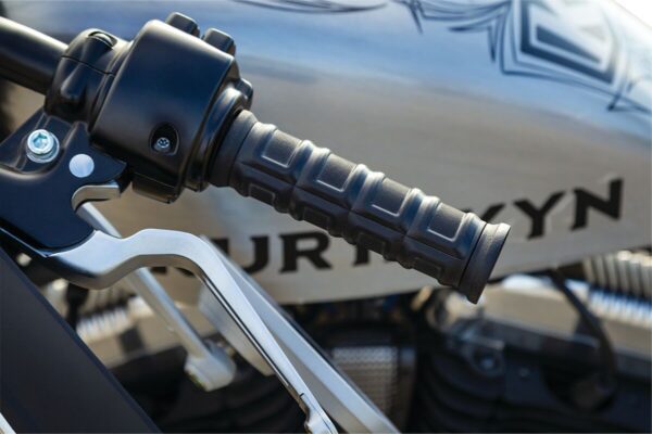 Dillinger Handlebar Grips - Image 2