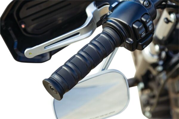 Dillinger Handlebar Grips - Image 3