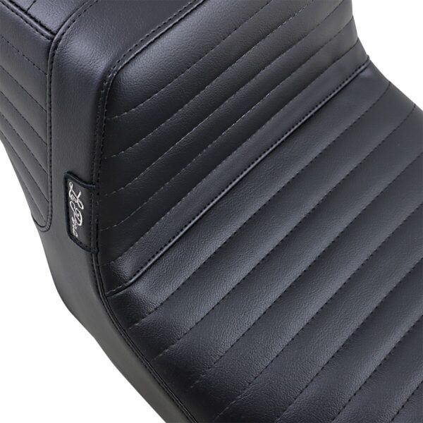 Tailwhip Seat - Image 2