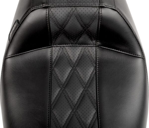Outcast Seat - Image 3