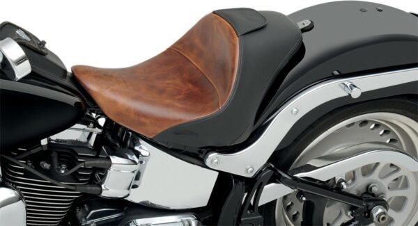 Renegade™ Lariat Leather Solo Seat - Image 3