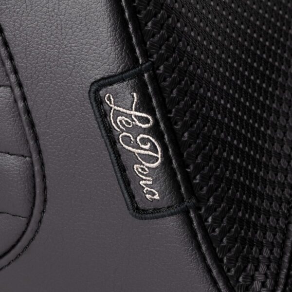 Tailwhip Seat - Image 2