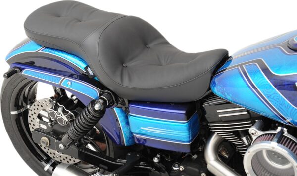 Low-Profile  Touring Seat - Image 3