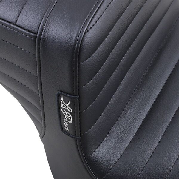 Tailwhip Seat - Image 2
