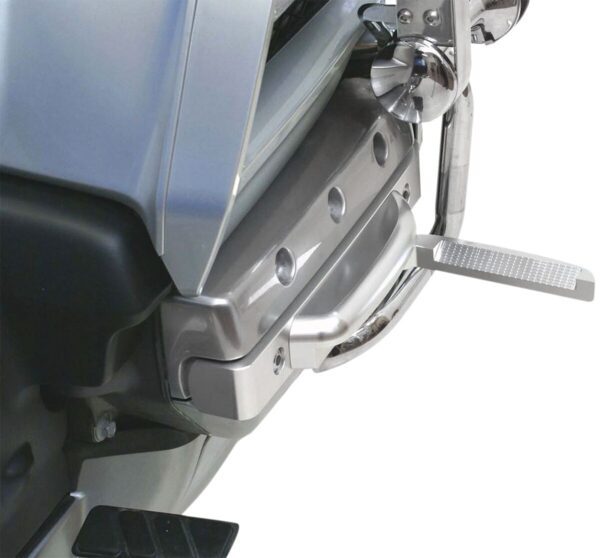 Aero Flip-Out Highway Pegs - Image 2