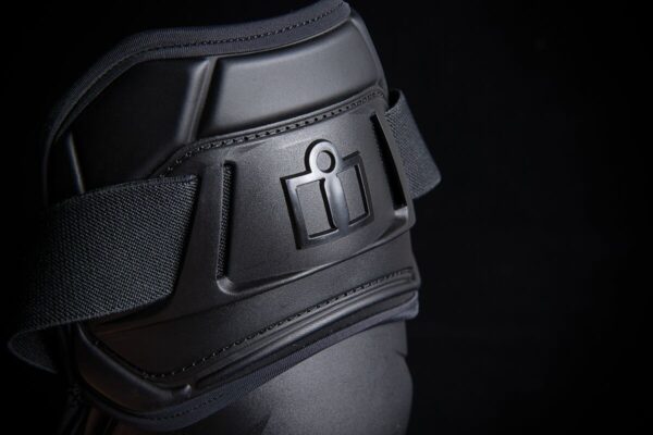Field Armor 3™ Knees - Image 9