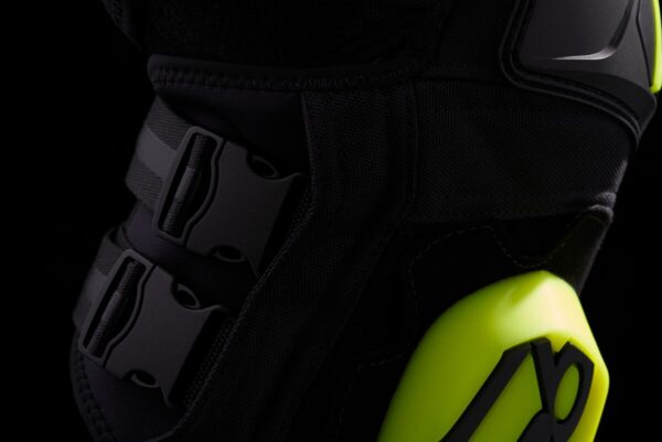 Cloverleaf 2 Knee Pads - Image 4