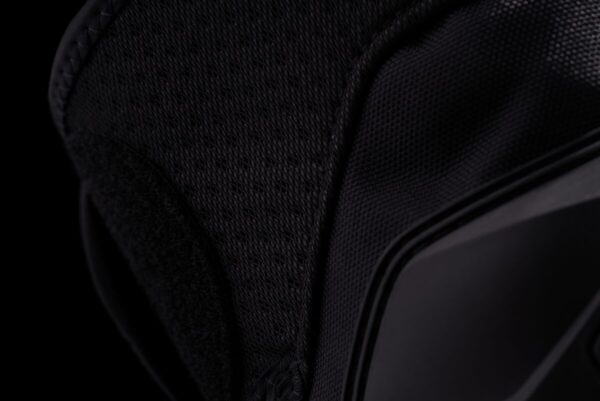 Cloverleaf 2 Knee Pads - Image 5