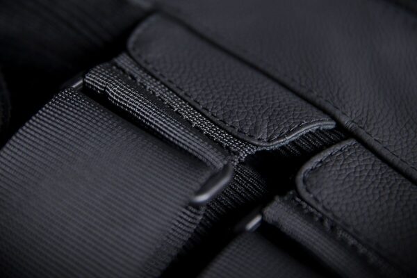 Regulator™ D30® Stripped Vest - Image 3