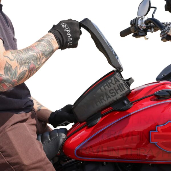 Magnetic Tank Bag - Image 4